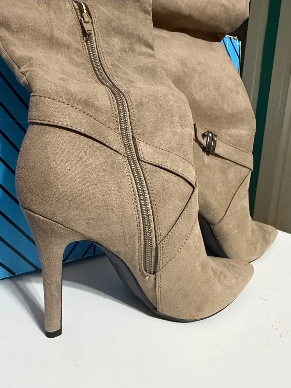 Worthington sleek over
